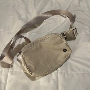 Lululemon belt bag